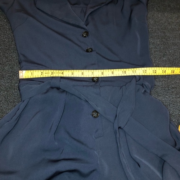 Charolette Russe Navy Blue Button Down Short Sleeve Belt Romper Size Small - Picture 7 of 9